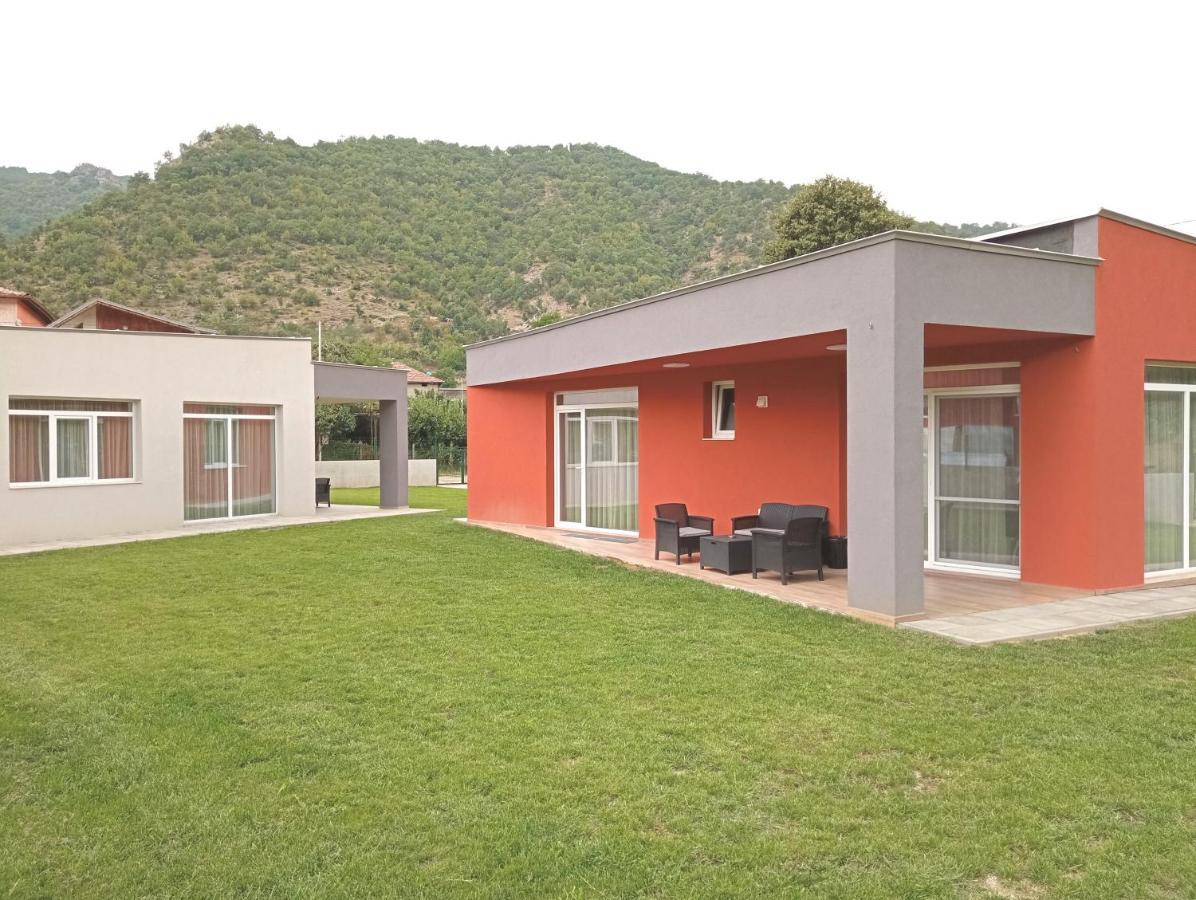 Villa Galiana Simitli Exterior photo